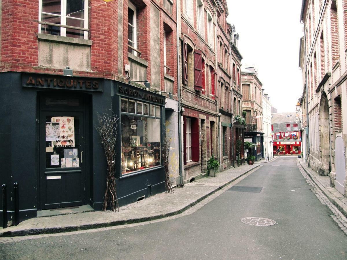 Au Coeur De La Ville Honfleur Eksteriør bilde